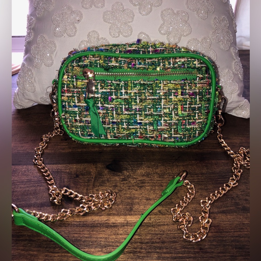 Ahdorned Taylor Tweed Camera Bag in Green, NWT
